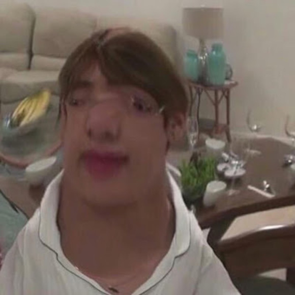 Meet your Posher, Bailey - Picture 1 of 1